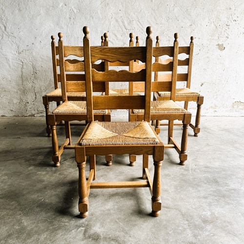 Mid Century Set Of 6 Brutalist Blonde Oak Razor Blade Chairs With Rush Seating.