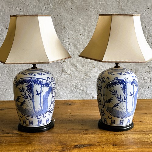 Vintage Pair Of Blue And White Ceramic Chinoiserie Lamps