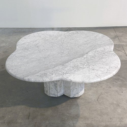 Italian  Scalloped Carrara Marble Coffee Table, 1980S
