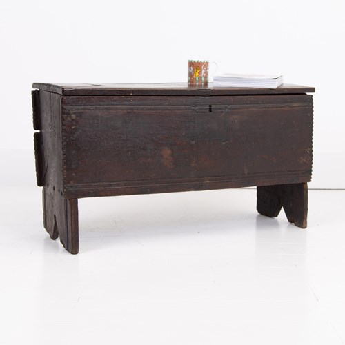 Attractive Oak George III Period Coffer Chest 