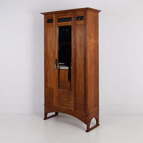Arts And Crafts Oak Hall Wardrobe 1910