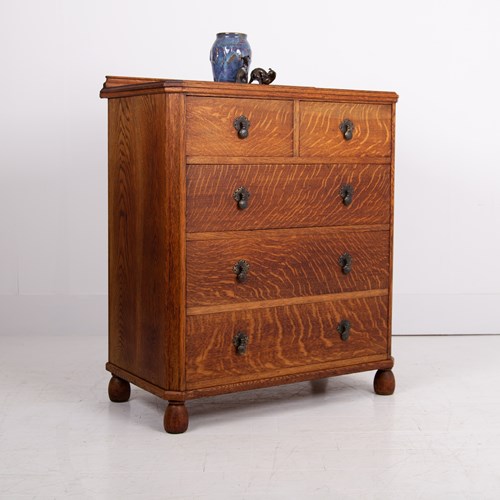 Handsome English Oak Chest Of Drawers C1920s
