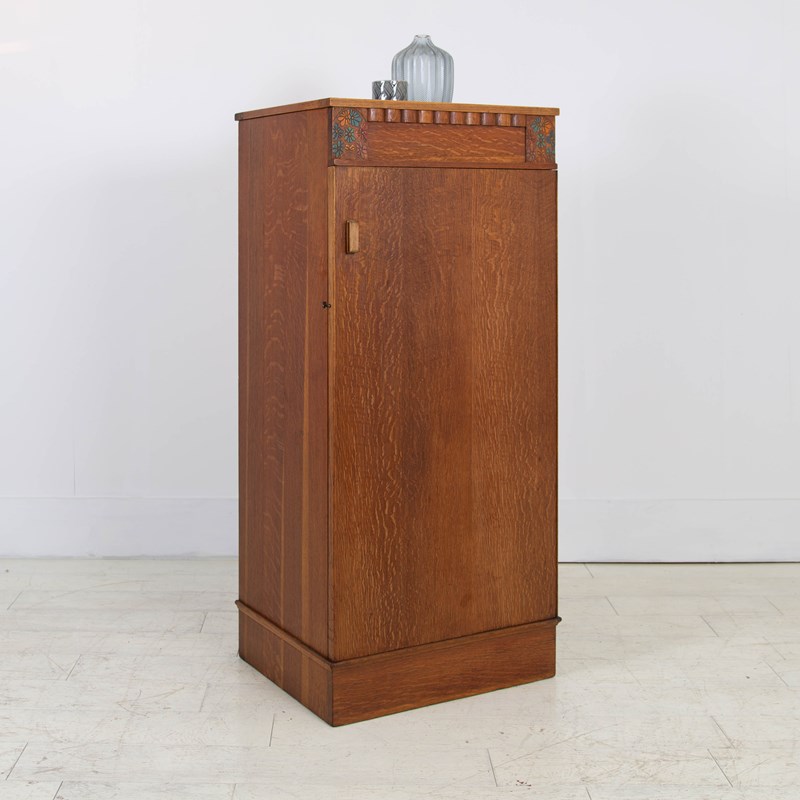 Charming Little Oak Art Deco Cabinet By Gomme C1930-billy-hunt-gomme-dressing-cabinet-18-main-638371252595118101.jpg