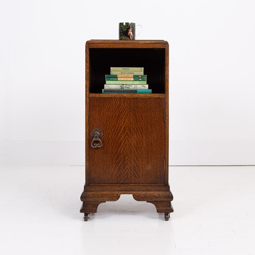 Handsome 1930S Vintage Oak Side Cabinet