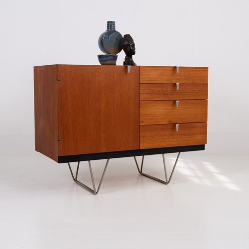 Mid Century S Range Teak Sideboard John & Sylvia Reid