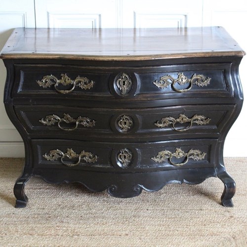 18Th Century French Louis XV Period Serpentine Commode