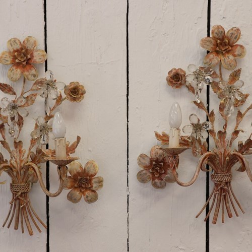Chic Pair Of 1970S Italian Wall Lights