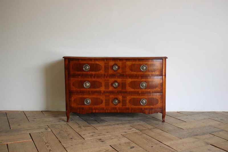 19th Cent Walnut & Burr Maple Serpentine Commode-brownrigg-early-19th-century-walnut-and-burr-maple-serpentine-commode-842-1-main-637578907010821158.jpeg