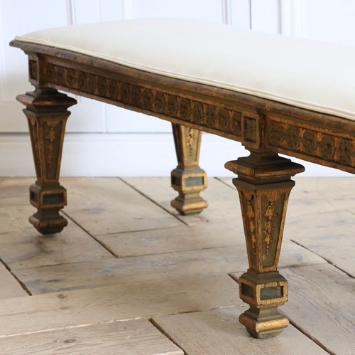 Fine Quality 19Th Century Italian Painted And Gilded Upholstered Bench