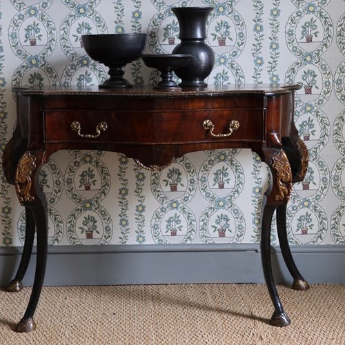 Good 18Th Century Italian Console/ Occasional Table