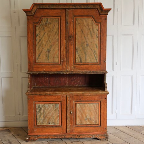 Good 18Th Century Swedish Painted Cupboard In Original Paint