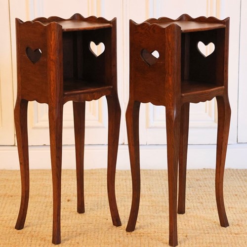 Good Pair Of Earl To Mid 20Th Century French Bedside Tables In Oak