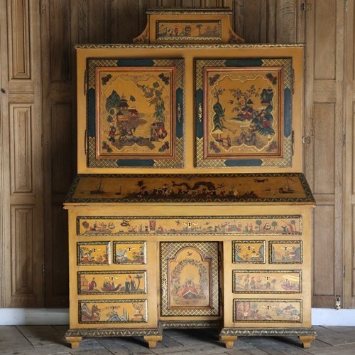 Stunning And Very Unusual 18Th Century Continental Chinoiserie Bureau Cabinet