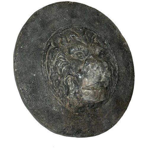 Georgian Lead Regal Lion Garden Fountain Crown Finial 