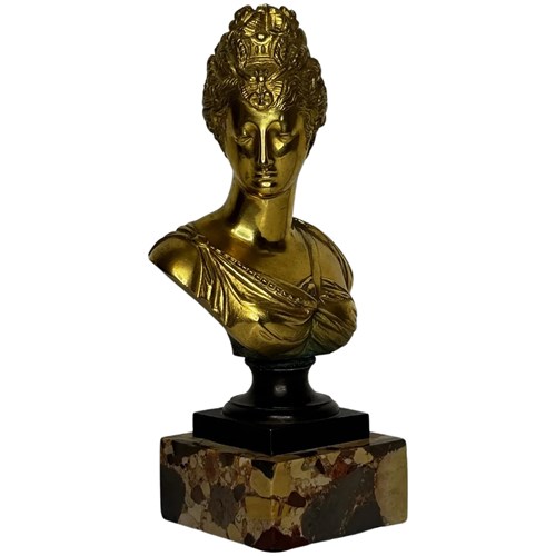 Parisian Belle Époque Bronze Bust Of Marie Antoinette In The Manner Of Mathurin 
