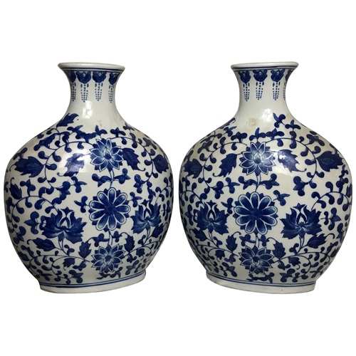 Pair Chinese Blue White Porclain Vases