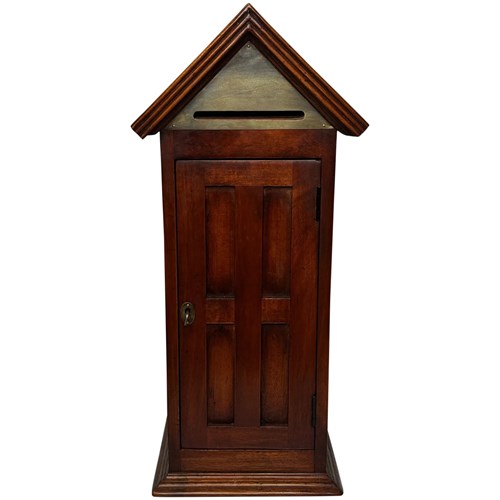 Sentry Small Country Stately Home Letter Mail Post Box