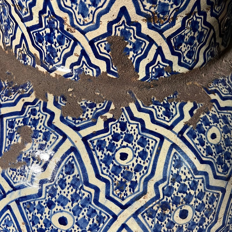 Pair of Huge Moroccan Vessels-chris-holmes-antiques-14fda60c-ab71-4f19-aa90-8e3650c70f10-main-637947846576140300.jpeg