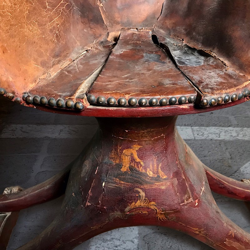 Rare Venetian Gondola Chair C.1740-chris-holmes-antiques-83ff95bc-4638-4be9-9b36-f91c68807917-main-637793134684272822.jpeg