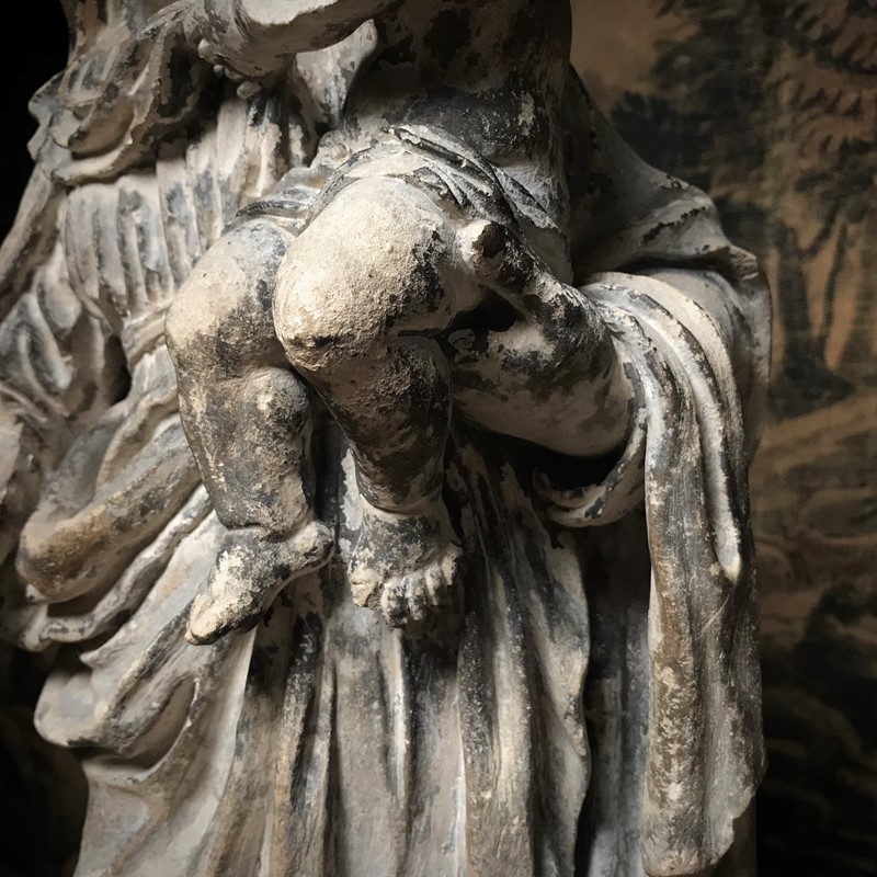 Limestone Virgin and Child c.1640-1660-chris-holmes-antiques-art-9e2d8fb3-56d0-4cc8-8c1e-87a8dd4cd498-main-637747586460326815.jpeg