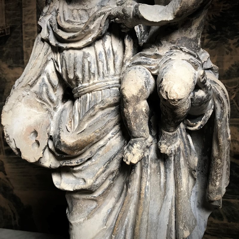 Limestone Virgin and Child c.1640-1660-chris-holmes-antiques-art-d02a0fc1-1b36-4a4e-a7ca-874f0a05ac6f-main-637747586362671017.jpeg