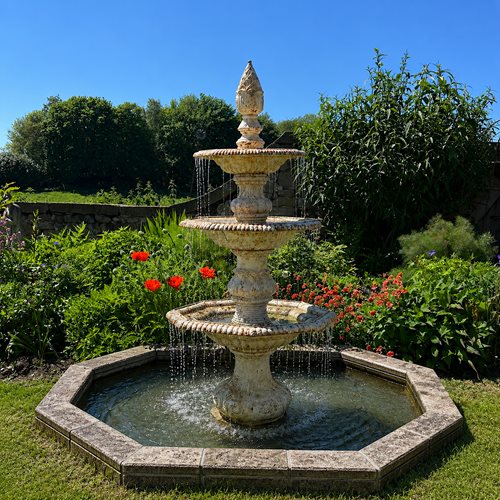 Late 20Th Century Italianate Tiered Renaissance Style Fountain