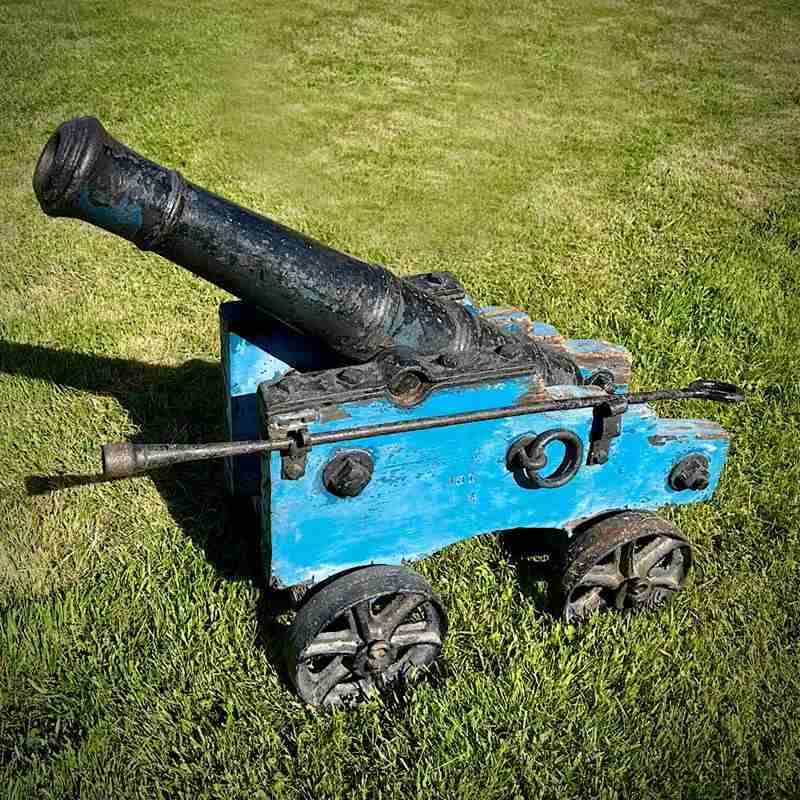 Naval Artillery Facing Cannon-chris-holmes-antiques-img-2743-main-638212054706868975.jpeg