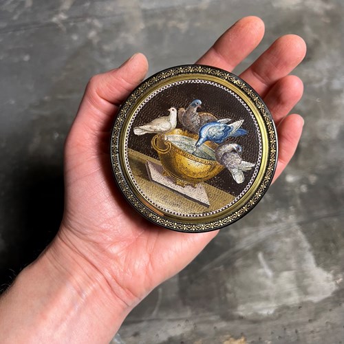 18Th-Century Roman Micromosaic Snuff Box – Doves Of Pliny, (Giacomo Raffaelli)