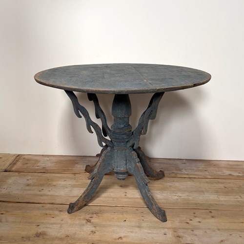 Provincial Swedish Table With Decorative Carved Base 