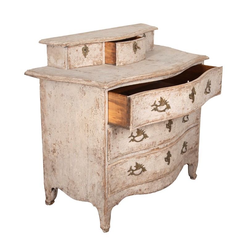 18Th Century Period Rococo Commode-christopher-hall-antiques-commode-04-main-637971284258084151.jpg