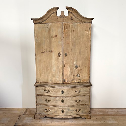 Swedish 18Th Century Rococo Cupboard With Rare Curved Front 