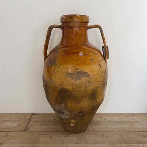 Large Scale 19Th Century Pot From Puglia Italy 