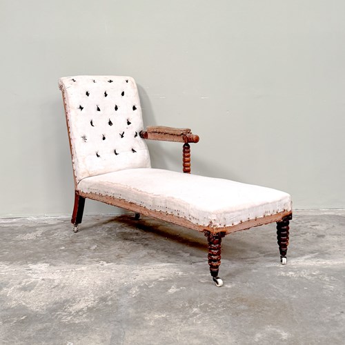 19Th Century Bobbin Day Bed 