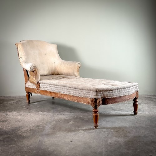 French Daybed / Chaise