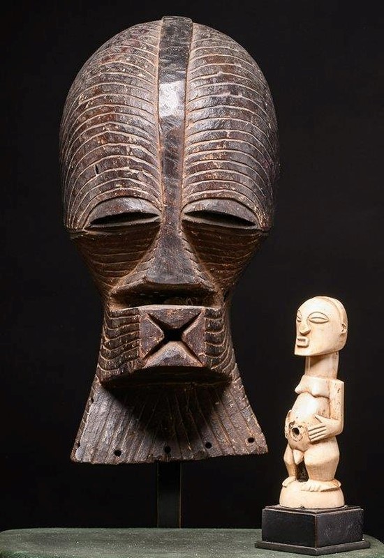 Selection of Songy Kifwebe mask and Nkisi statue-collectit-by-spectandum-000428-2006-01v1-main-637851314811693321.jpg