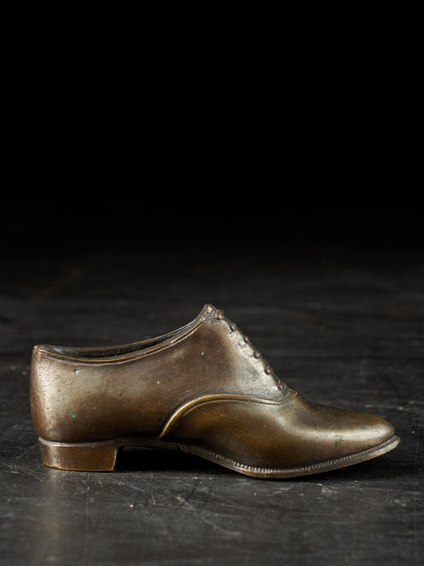 19th C Bronze miniature Shoe paperweight-collectit-by-spectandum-001825-04-2mb-main-637603233903480840.jpg