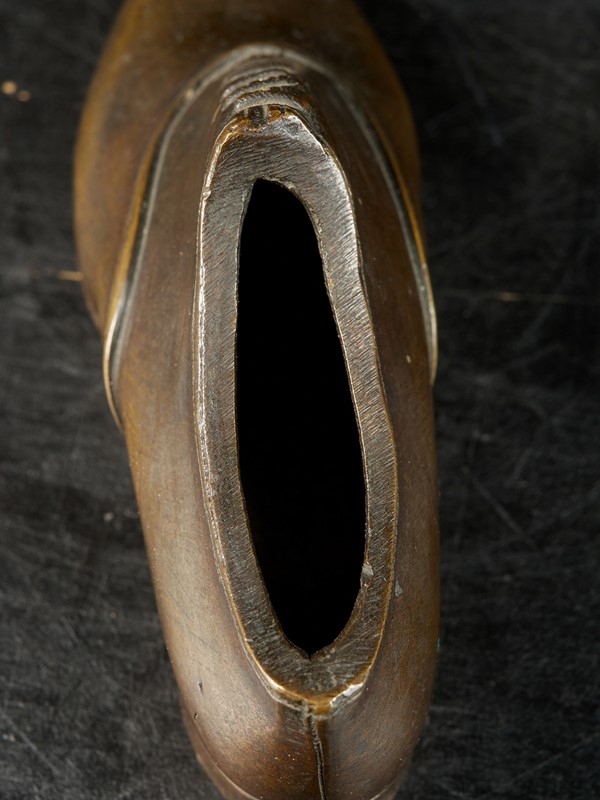 19th C Bronze miniature Shoe paperweight-collectit-by-spectandum-001825-11-2mb-main-637603233991661765.jpg
