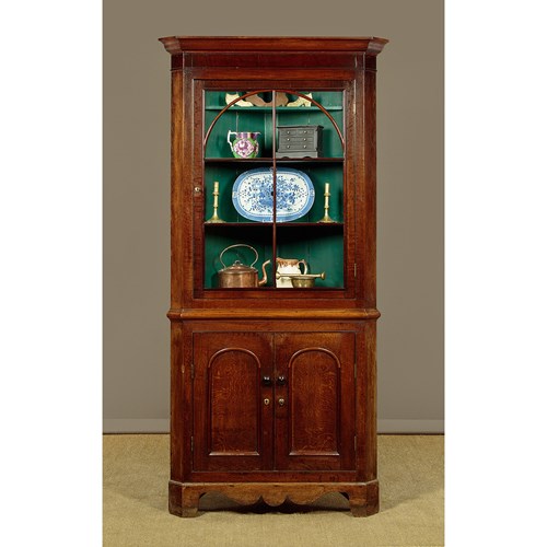 Welsh Oak Corner Cupboard C.1820