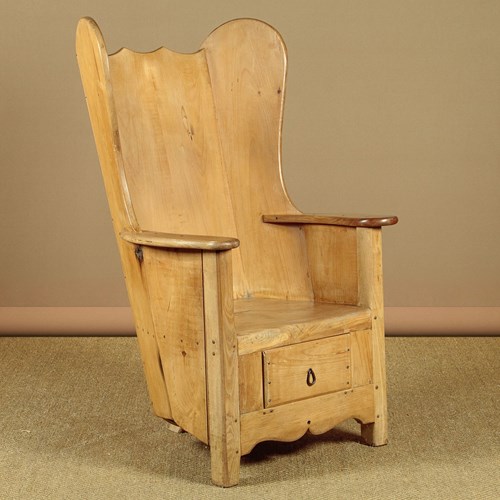 Pine & Elm Lambing Chair
