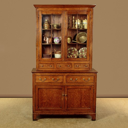 Welsh Oak Cwpwrdd Gwydr C.1820
