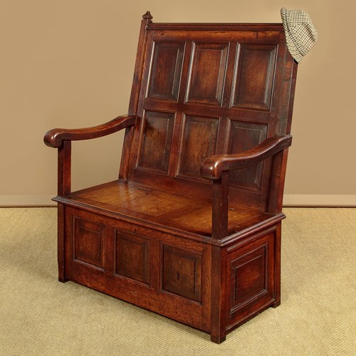Short Oak Box Settle C.1880
