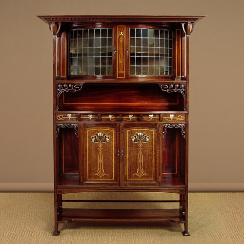 Exceptional Arts & Crafts Display Cabinet C.1900