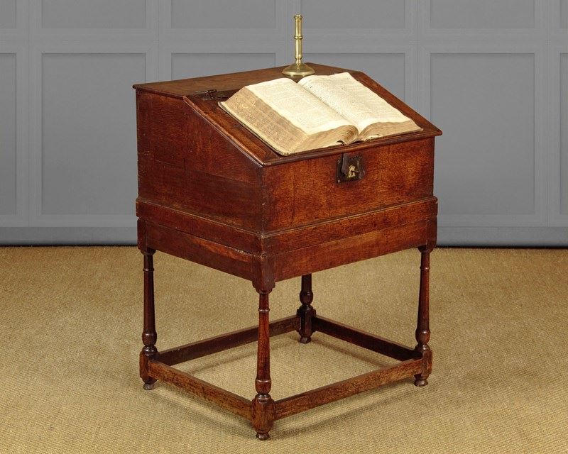 18Th.C. Lectern Bible Box On Stand C.1760-collinge-antiques-img-7107g-main-638223410598978184.jpg