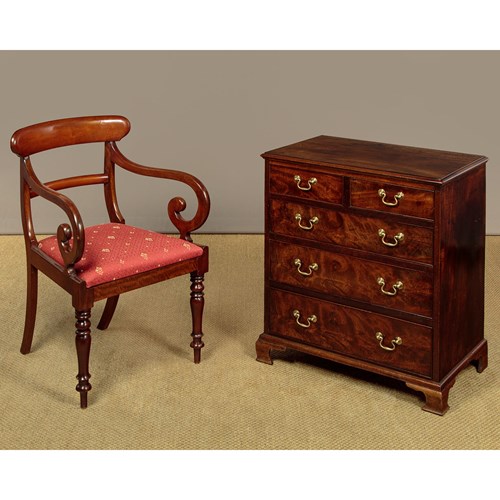 Small Mahogany Chest Of Drawers C.1900