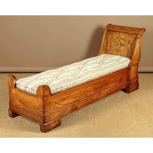 French Daybed C.1820