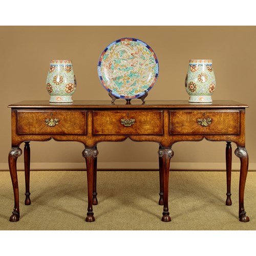 18Th.C. Style Dresser Base