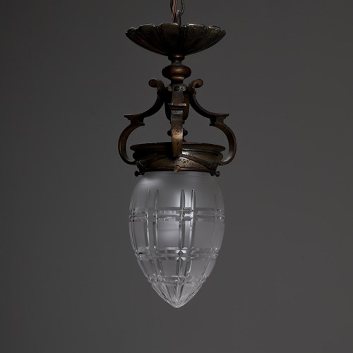 Elegant Cut Glass Ceiling Light