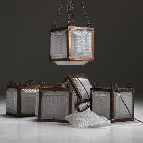 Holophane Hedralite ‘Cube’ Lantern