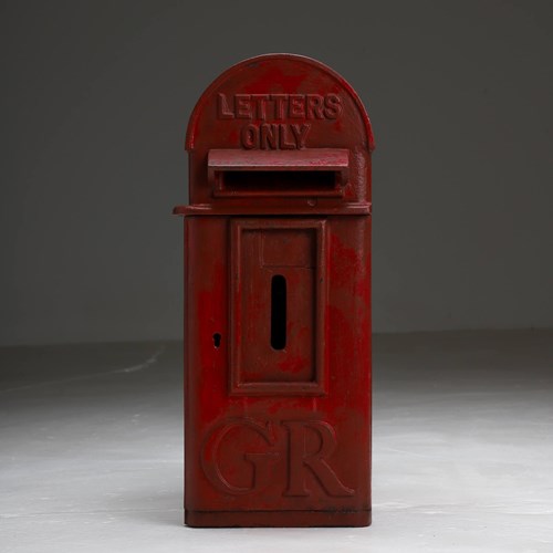 Rare Gr ‘Hovis’ Post Box