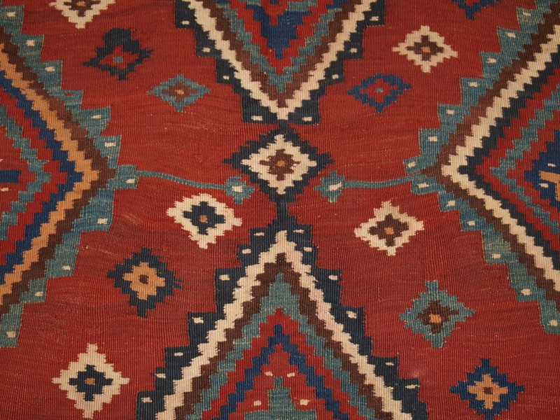 Antique Persian tribal Qashqai kilim-cotswold-oriental-rugs-p1088956-main-637756149270486922.JPG